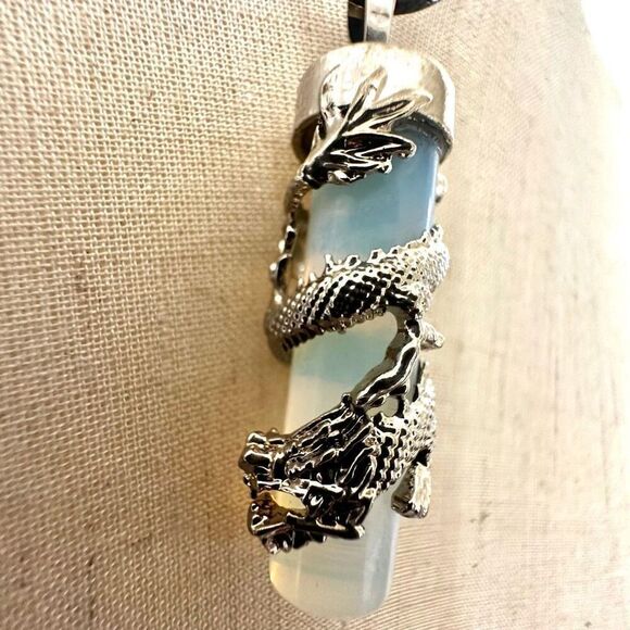 Opalite wrap around dragon pendant necklace - Picture 3 of 11
